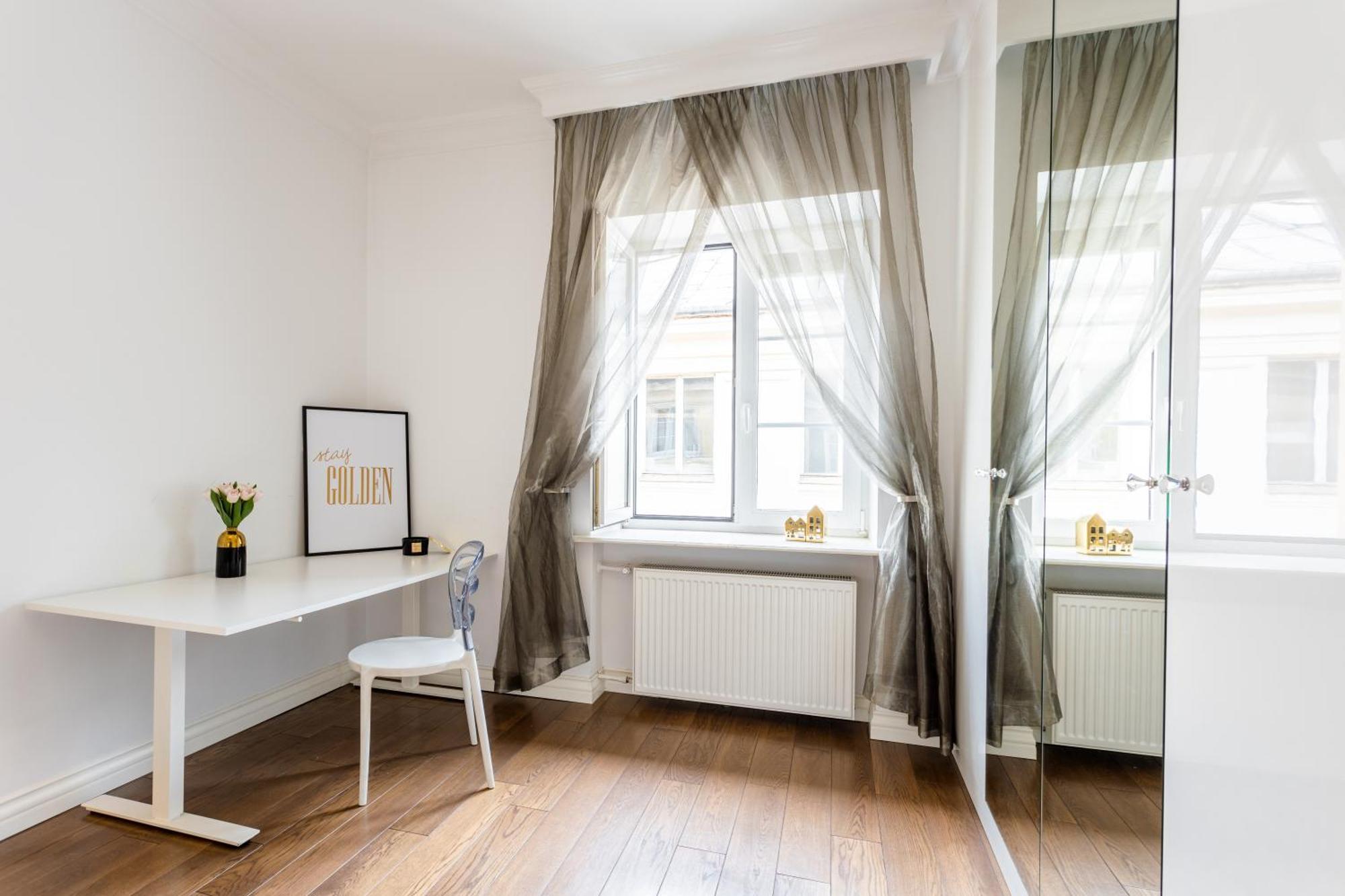 Central Warsaw Apartment - Great Location-Old Town - Podwale Екстериор снимка